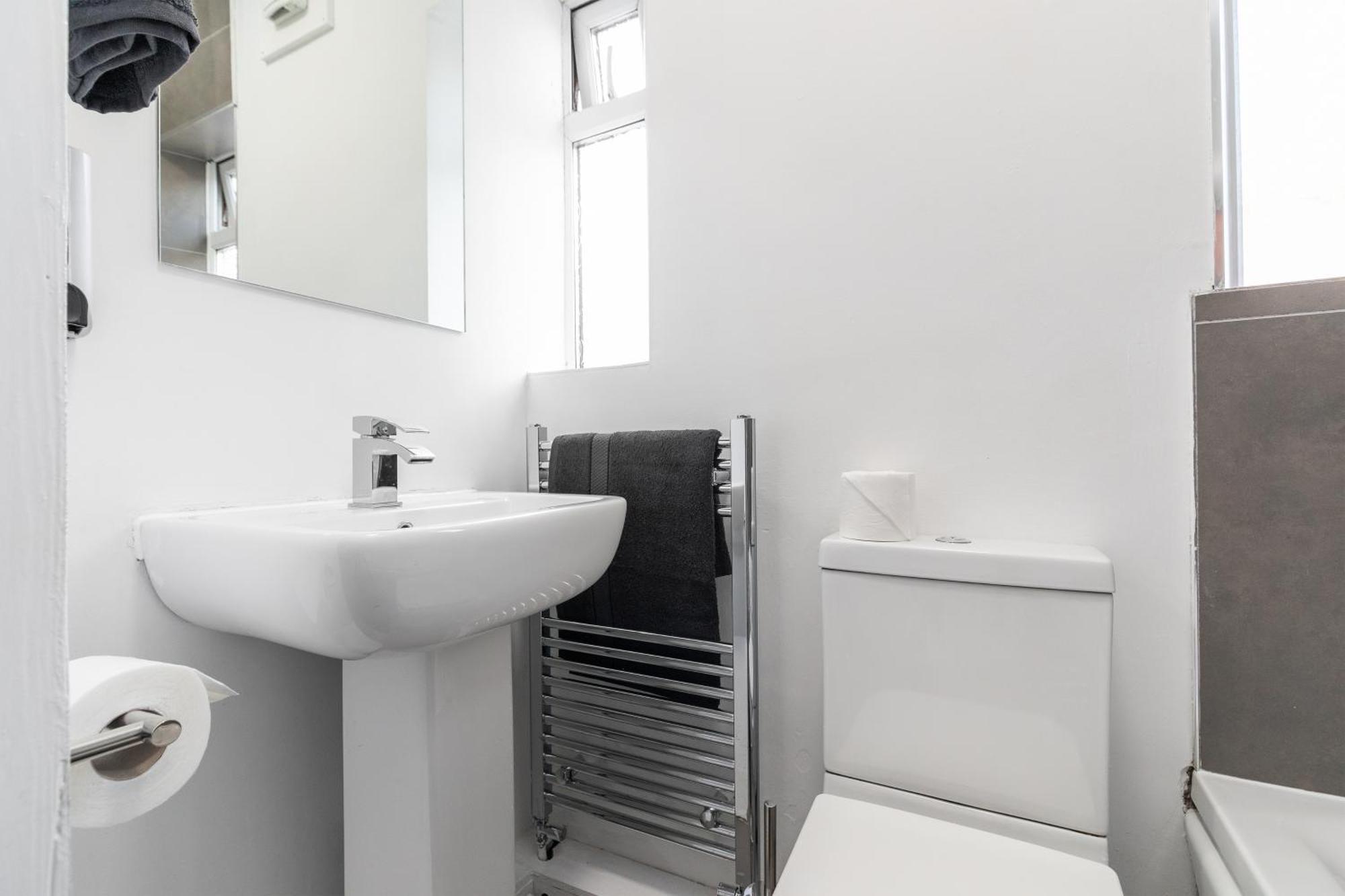 Stylish Studio Apt In Leeds Лийдс Екстериор снимка