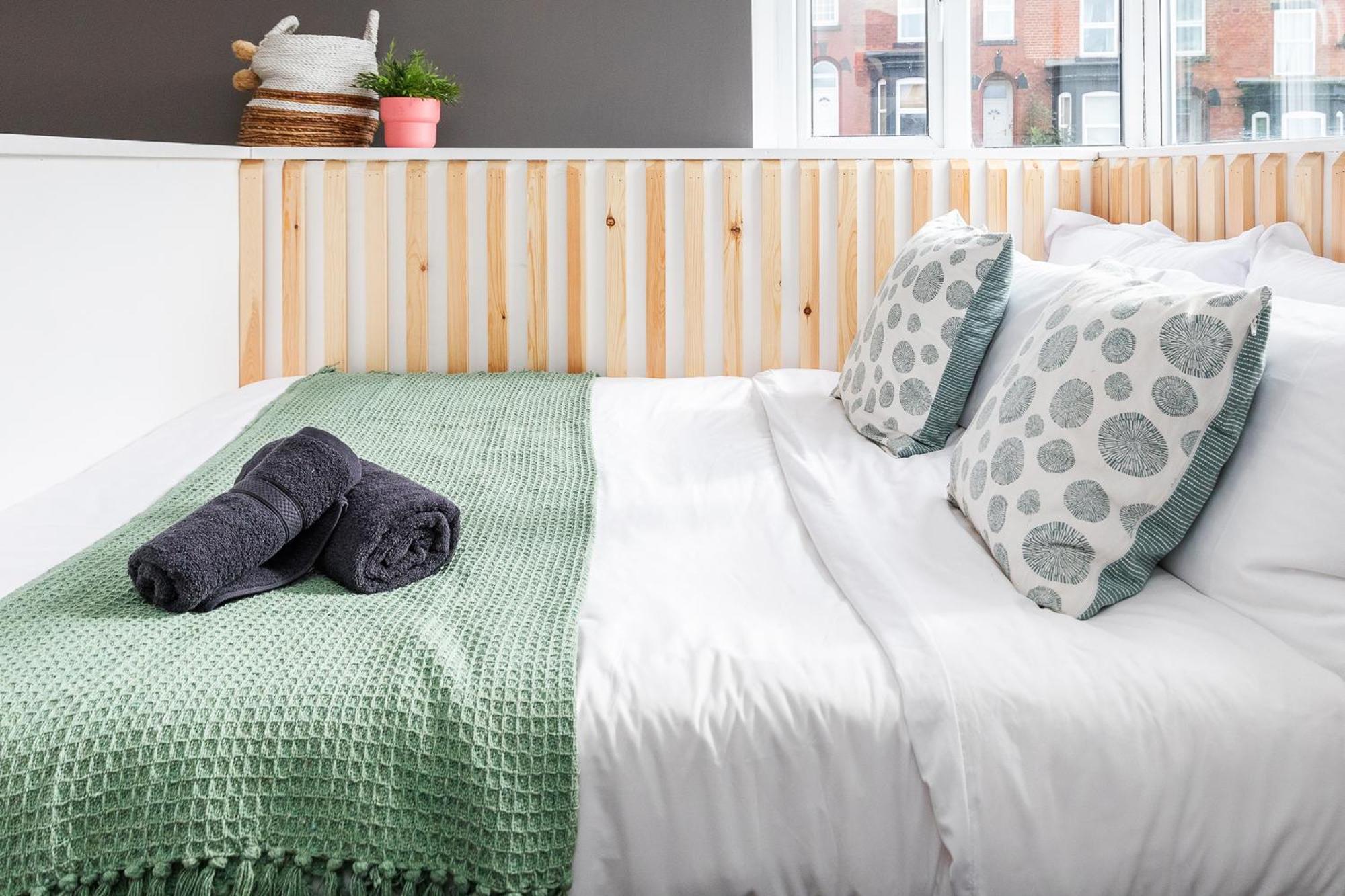 Stylish Studio Apt In Leeds Лийдс Екстериор снимка